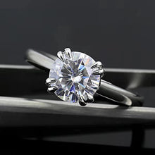 将图片加载到图库查看器，18K White Gold 2CT Round Moissanite Ring