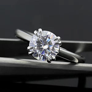 18K White Gold 2CT Round Moissanite Ring